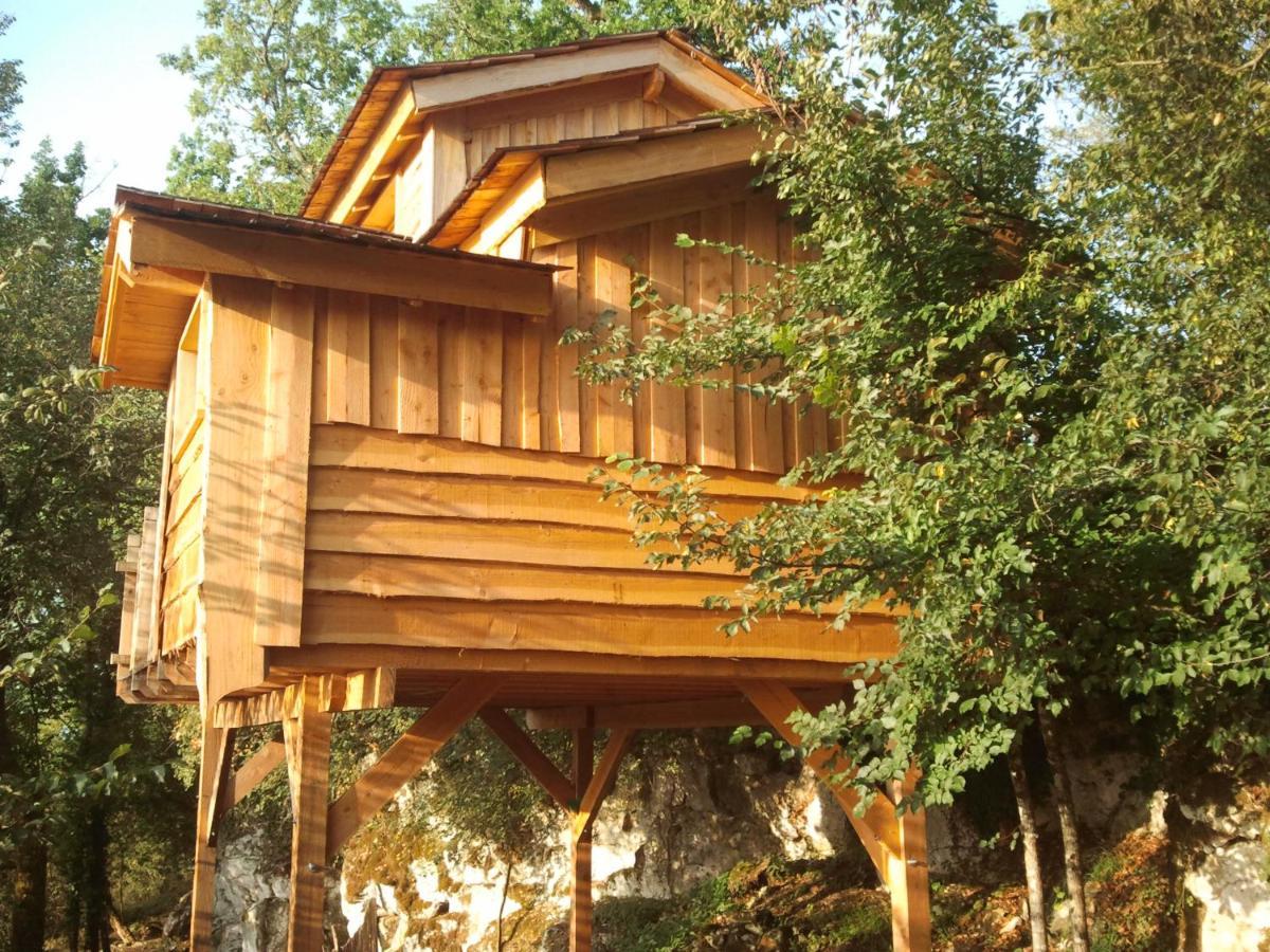 Nuits Perchees A Laroque Bed & Breakfast Saint-Antoine-de-Breuilh Eksteriør bilde